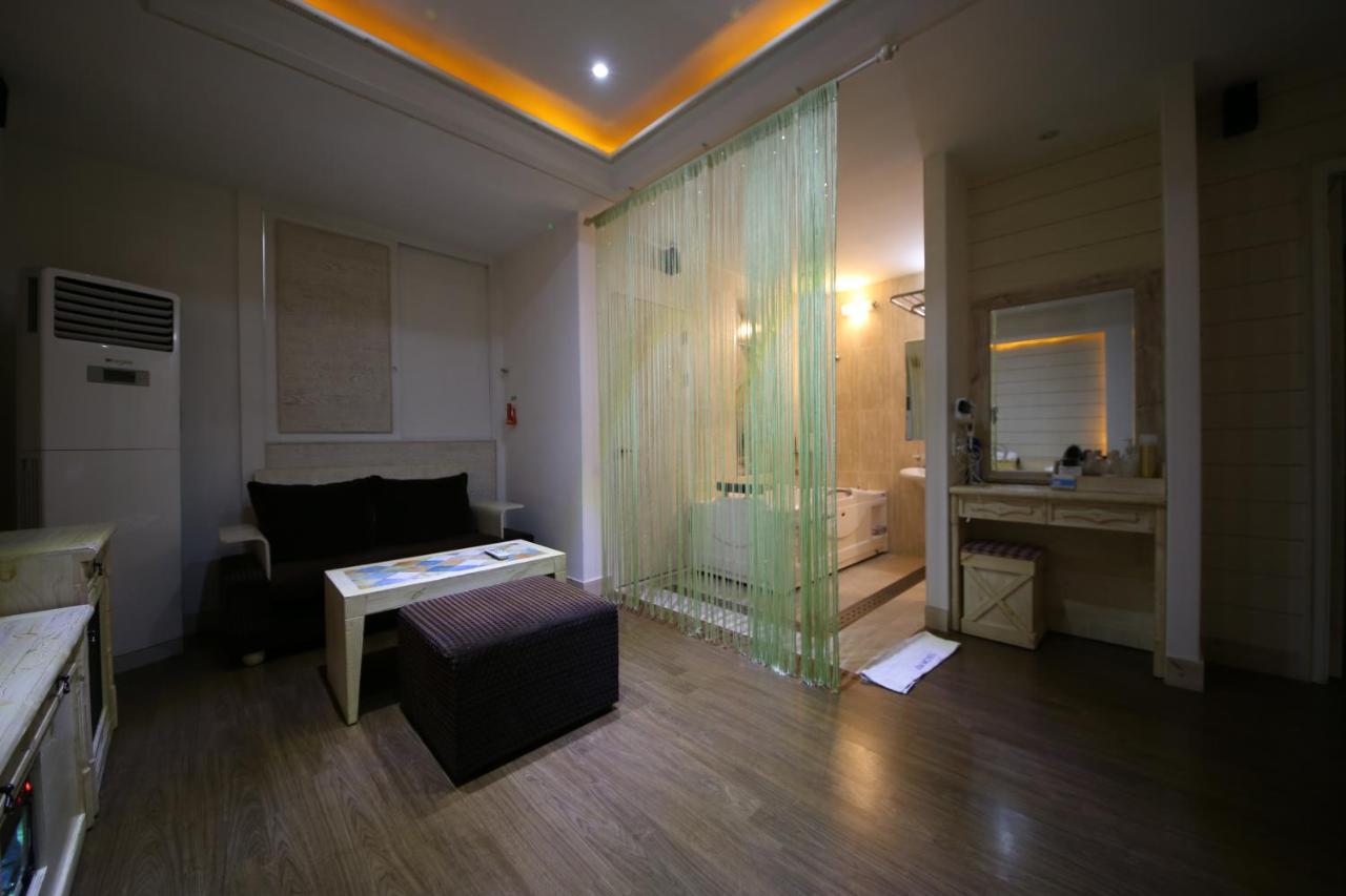 דאג'און Dubai Hotel מראה חיצוני תמונה