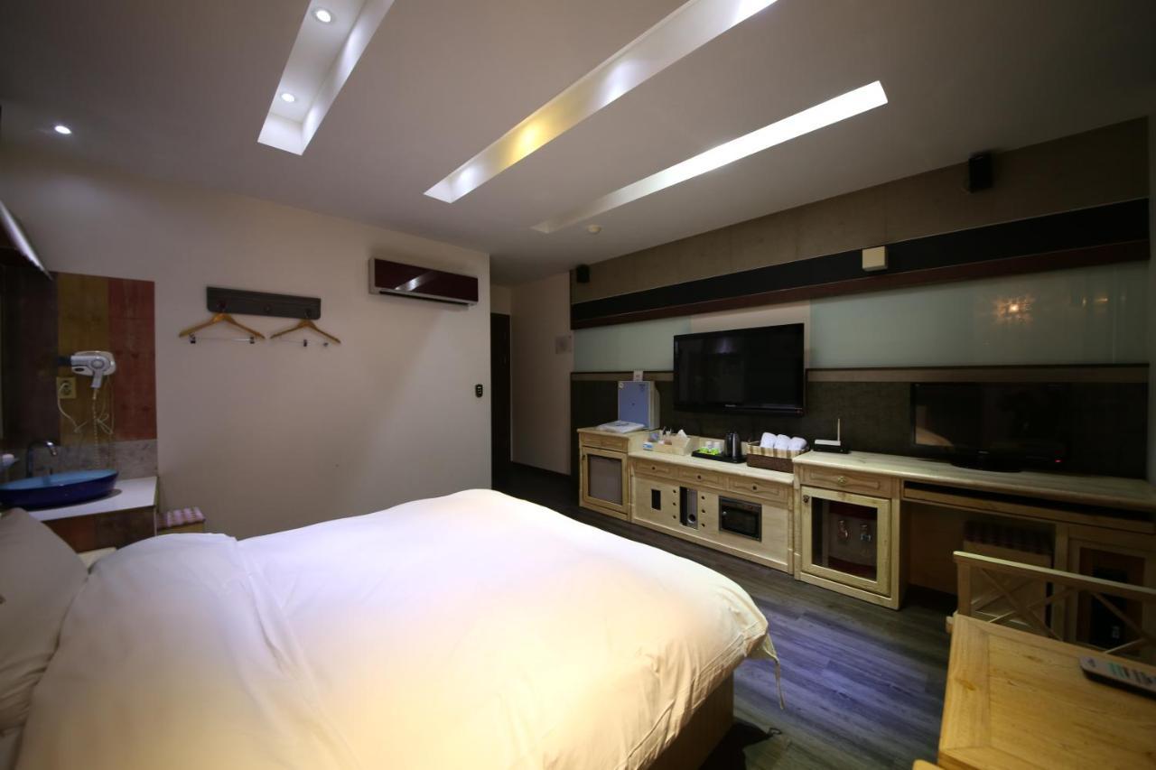 דאג'און Dubai Hotel מראה חיצוני תמונה